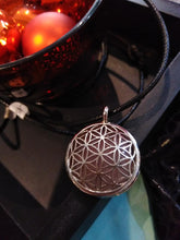 Charger l'image dans la galerie, Collier en pierres semie-précieuses
