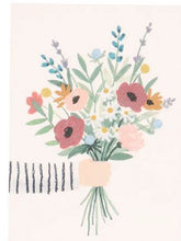 Charger l&#39;image dans la galerie, Bouquet de fleurs naturelles : &quot;Full in love&quot;