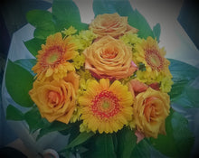 Charger l&#39;image dans la galerie, Bouquet de fleurs naturelles Yellow Gina