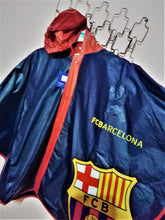 Charger l&#39;image dans la galerie, Cape imperméable &quot;FC Barcelona&quot;
