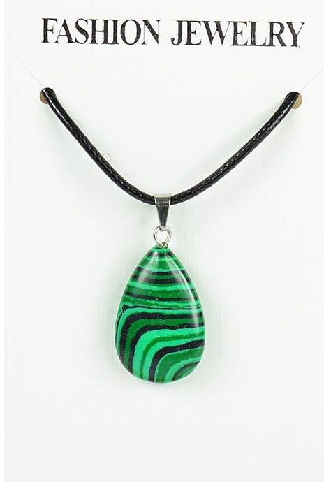 Collier Pendentif en pierre semi-précieuse 